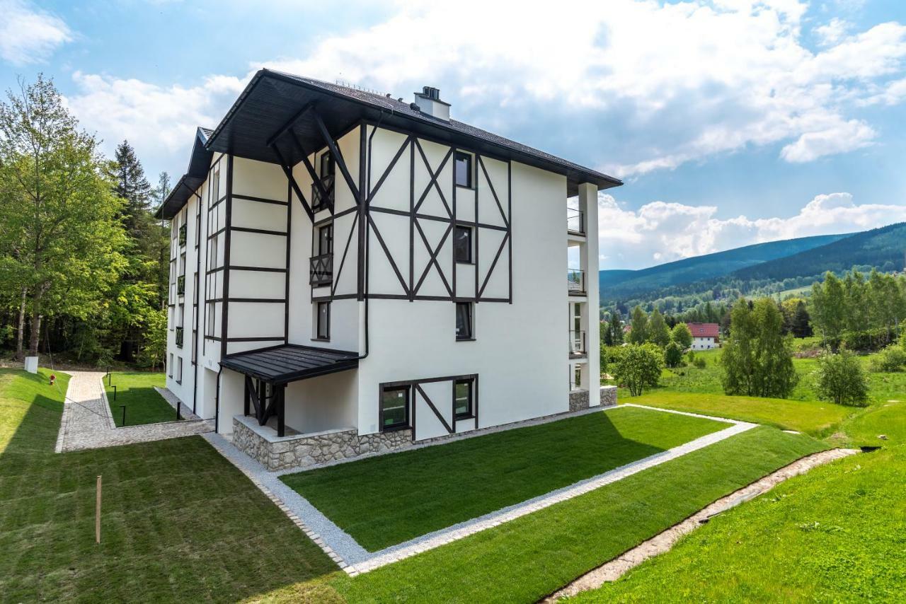 Apartamenty Amira W Kompleksie Apartamenty Piano Świeradów-Zdrój Екстериор снимка