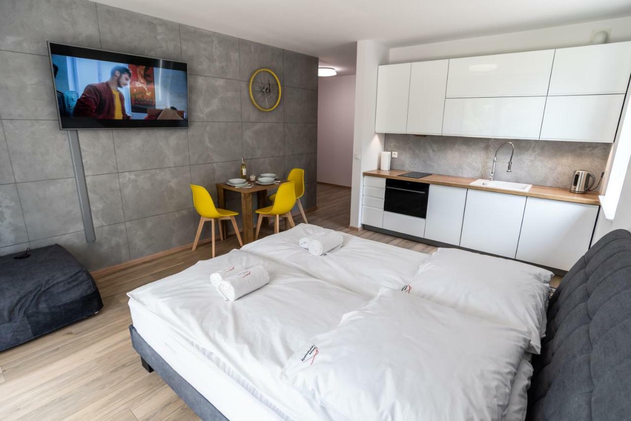 Apartamenty Amira W Kompleksie Apartamenty Piano Świeradów-Zdrój Екстериор снимка